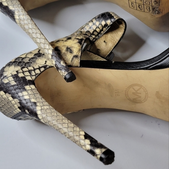 Michael Kors Beverly Snakeskin Mules Sandals - Picture 5 of 9